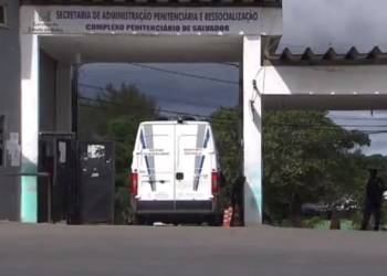 Major da PM é preso por facilitar entrada de celulares no presídio da Mata Escura