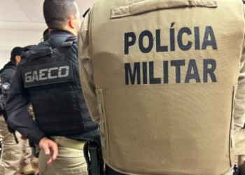 Criminosos em fuga invadem casa e fazem família refém no Tancredo Neves