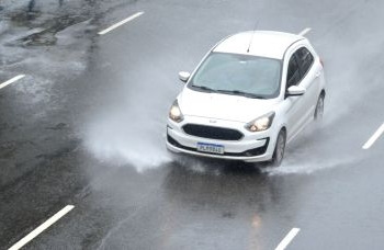Inmet divulga alerta de chuva para Salvador e mais de 70 cidades baianas