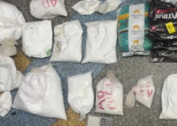 PM apreende 13 quilos de cocaína na Via Regional