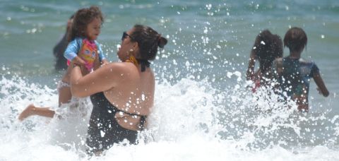 Verão, festas e água: cuidado redobrado com as crianças