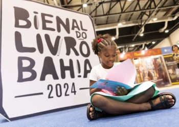 Com direito a vale-livro, 10 mil estudantes da rede municipal de Salvador visitam a Bienal do Livro na próxima semana